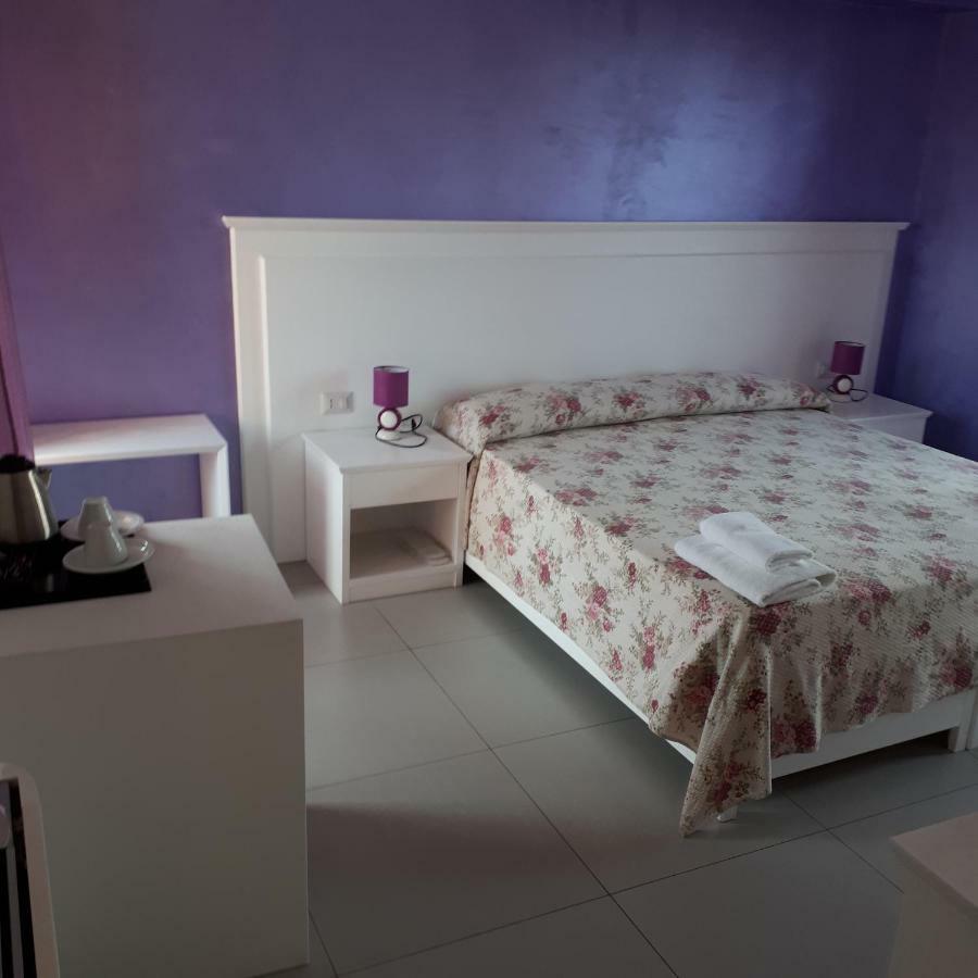 Bed and Breakfast Residenza La Torre Tropea Zimmer foto